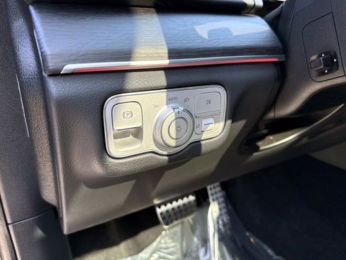 Used 2024 Mercedes-Benz GLS 450 4MATIC image 22