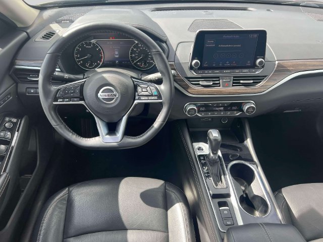 Used 2021 Nissan Altima 2.5 Platinum AWD/4WD image 13