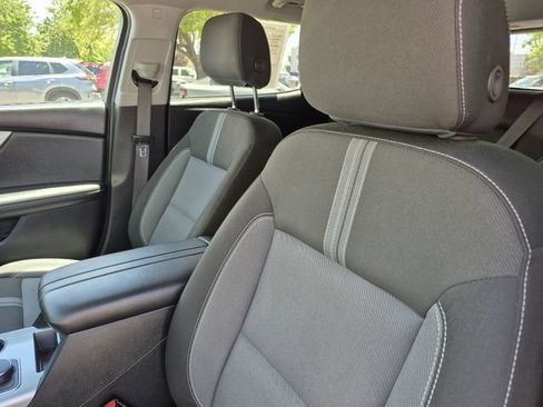 Used 2024 Chevrolet Blazer LT w/ LPO, Floor Liner Package FWD image 18