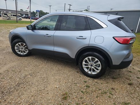 Used 2022 Ford Escape SE AWD/4WD image 7