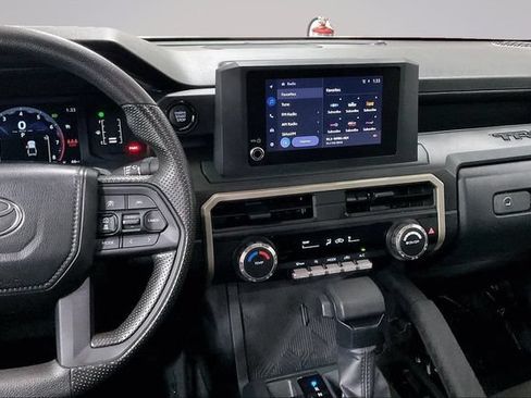 Used 2025 Toyota Tacoma SR w/ SR Upgrade Package AWD/4WD image 7