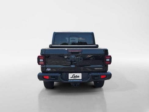 Used 2021 Jeep Gladiator Sport AWD/4WD image 5