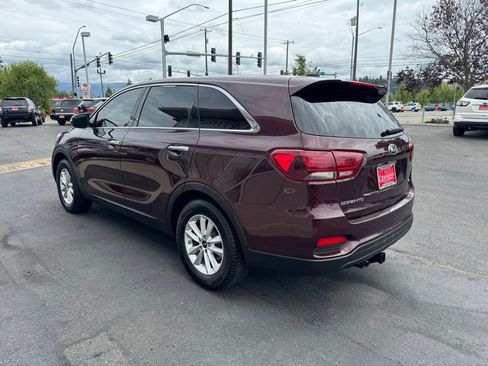 Used 2019 Kia Sorento FWD image 5