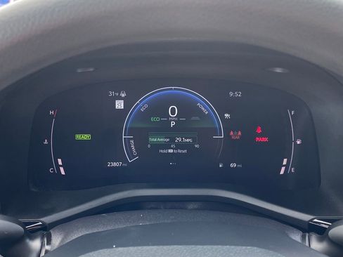 Used 2025 Toyota Camry LE image 23