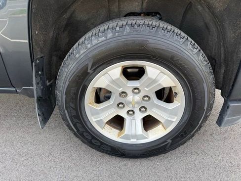 Used 2018 Chevrolet Silverado 1500 LT w/ All Star Edition AWD/4WD image 12