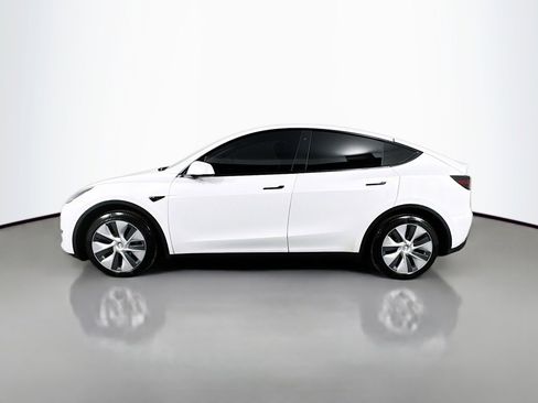 Used 2020 Tesla Model Y Long Range AWD/4WD image 2