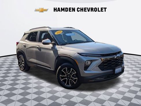 Certified 2024 Chevrolet TrailBlazer ACTIV w/ Driver Confidence Package image 1