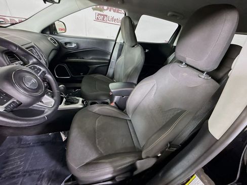 Used 2017 Jeep Compass Sport FWD image 24