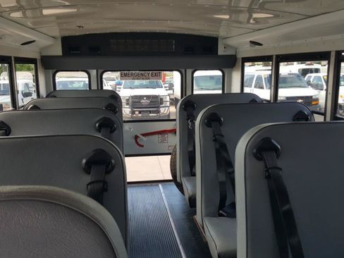Used 2011 Chevrolet Express 3500 w/ School Bus Package RWD image 18