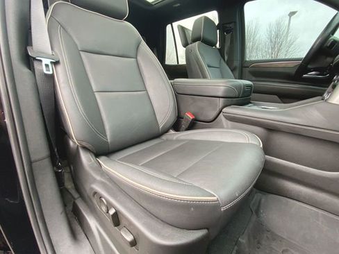Used 2023 Chevrolet Tahoe Premier w/ Advanced Technology Package image 28