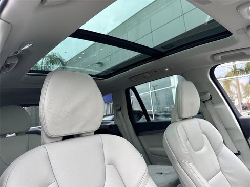 Certified 2023 Volvo XC90 B6 Plus w/ Protection Package Premier image 17