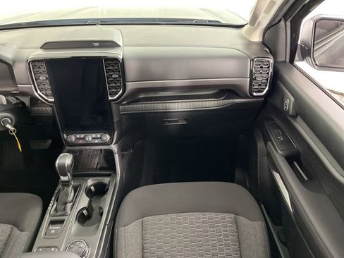 Used 2025 Ford Ranger XLT w/ Equipment Group 301A High image 17