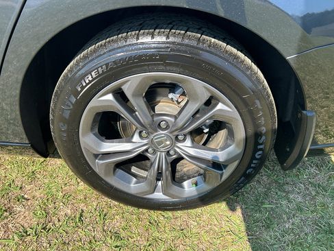 Used 2024 Honda Accord EX-L image 30