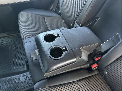 Used 2012 Toyota 4Runner SR5 AWD/4WD image 17