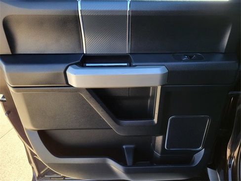 Used 2018 Ford F150 Lariat image 13