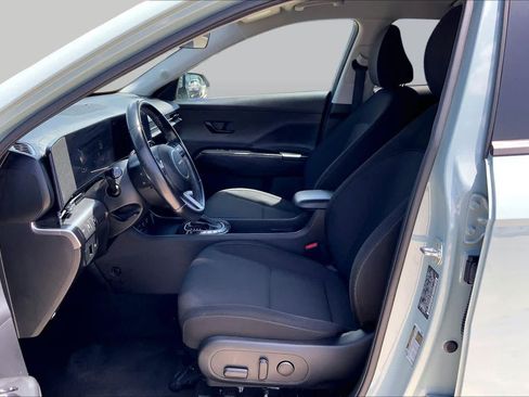 Used 2024 Hyundai Kona SEL AWD/4WD image 8