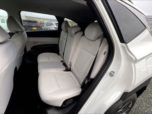 New 2025 Hyundai Tucson SEL image 10