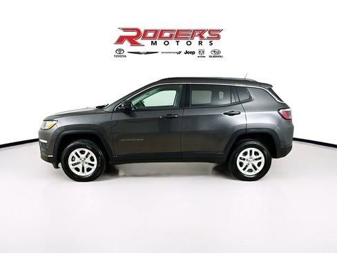 Used 2021 Jeep Compass Sport AWD/4WD image 4