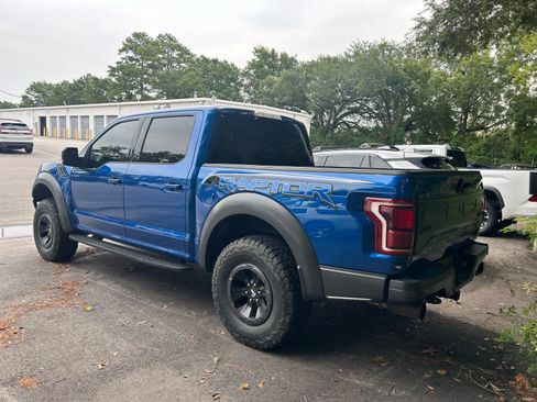 Used 2018 Ford F150 Raptor w/ Equipment Group 802A Luxury AWD/4WD image 2