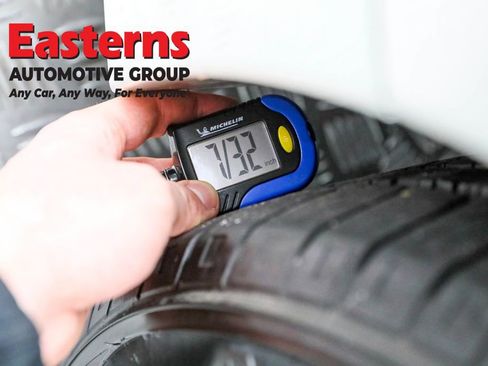 Used 2017 Nissan Maxima Platinum image 26