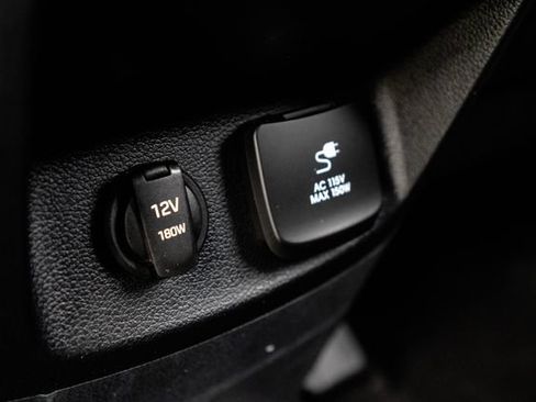 Certified 2025 Hyundai Palisade SEL FWD image 37