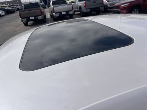 Used 2017 Lincoln MKZ Select w/ Select Plus Package image 5