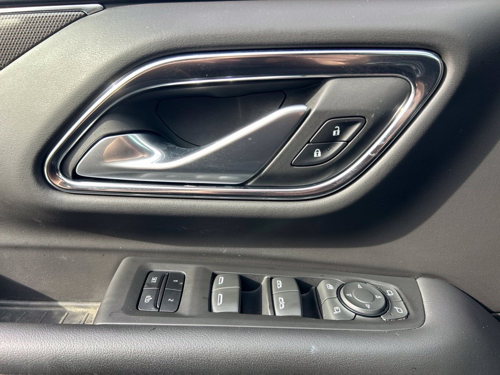 Used 2022 GMC Yukon AT4 w/ Max Trailering Package AWD/4WD image 61