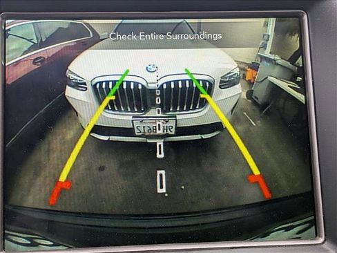 Used 2018 Jeep Grand Cherokee Altitude image 11