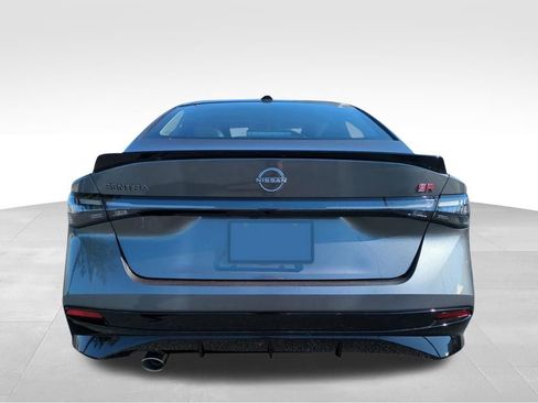 New 2026 Nissan Sentra SR w/ Floor Mat Package FWD image 5