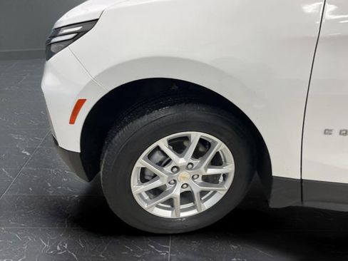 Used 2024 Chevrolet Equinox LT image 34