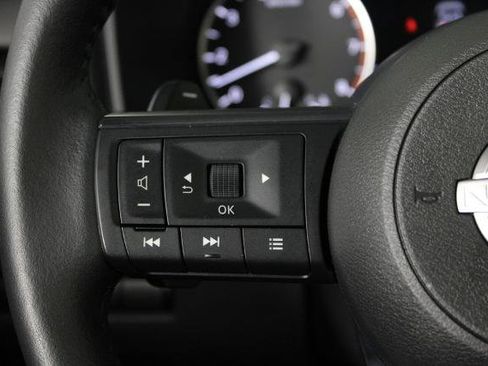 Certified 2024 Nissan Rogue SV w/ SV Premium Package FWD image 29