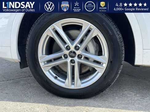 Used 2023 Audi Q5 e Premium Plus w/ Premium Plus Package image 7