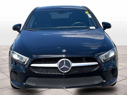Used 2022 Mercedes-Benz A 220 image 3