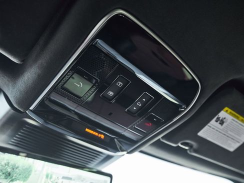 Used 2025 Land Rover Range Rover Sport SV Edition Two image 74