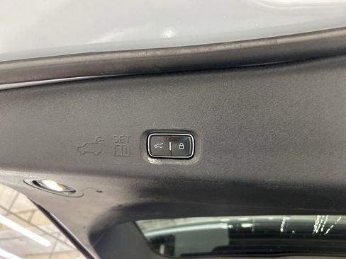 Certified 2025 Ford Expedition Max Platinum AWD/4WD image 36