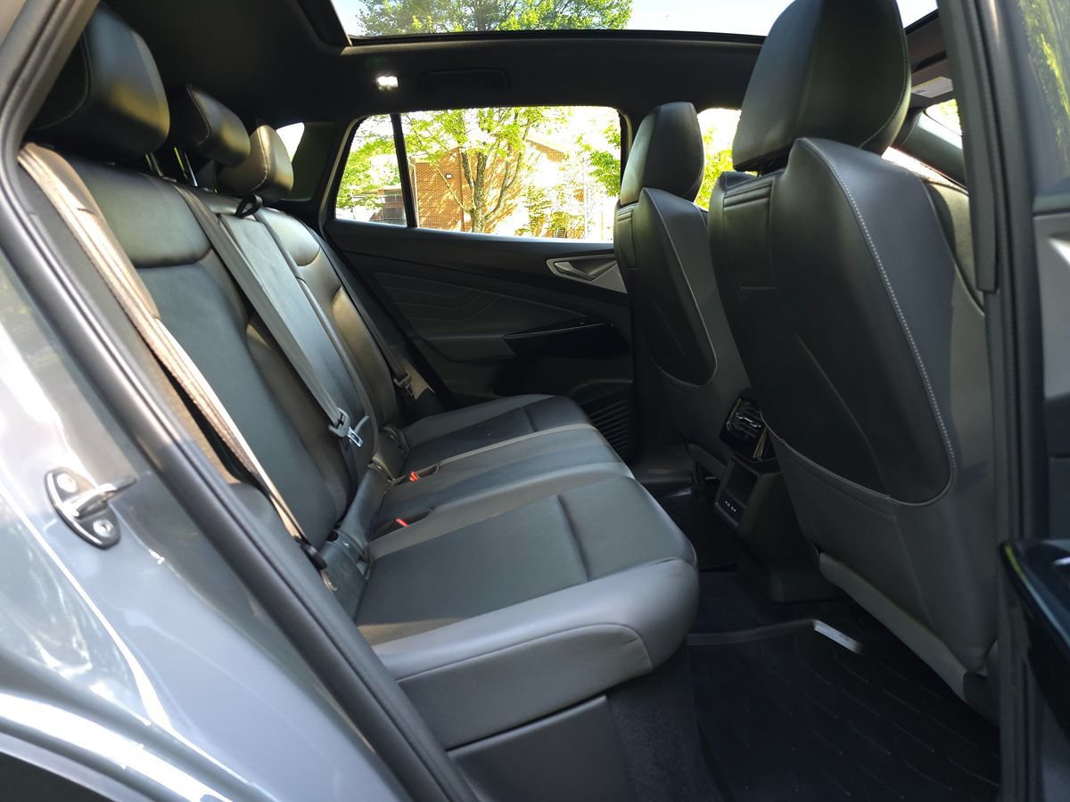 Used 2023 Volkswagen ID.4 S RWD image 17