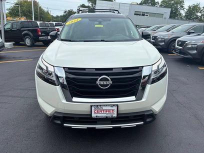 Certified 2024 Nissan Pathfinder SL w/ SL Premium Package