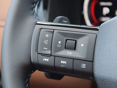 New 2026 Nissan Pathfinder Platinum AWD/4WD image 24