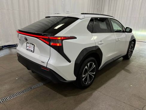 Certified 2024 Toyota bZ4X AWD w/ Weather Package image 4