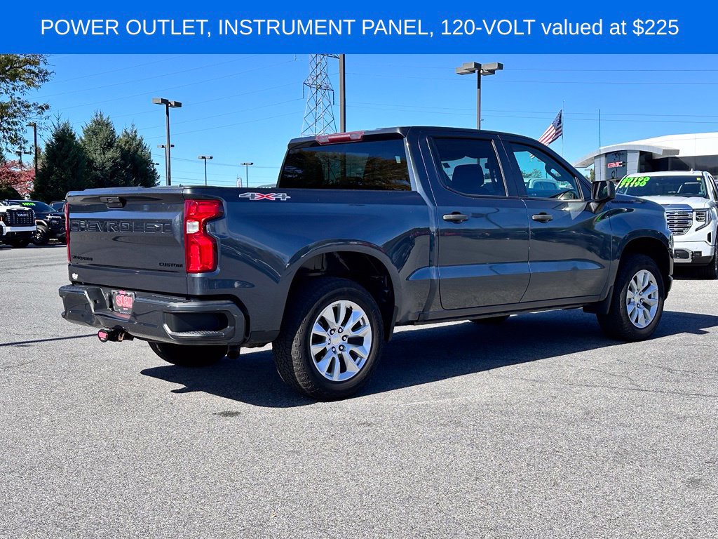 Certified 2021 Chevrolet Silverado 1500 Custom w/ LPO, Dark Essentials Package AWD/4WD image 10