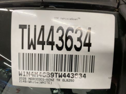 Certified 2026 Mercedes-Benz GLB 250 image 19