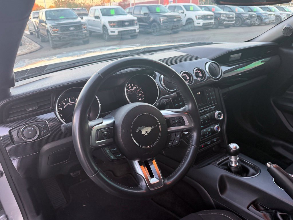Used 2018 Ford Mustang GT w/ GT Performance Package RWD image 14