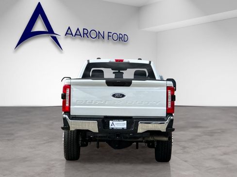Used 2025 Ford F350 XLT w/ 360-Degree Camera Package AWD/4WD image 5
