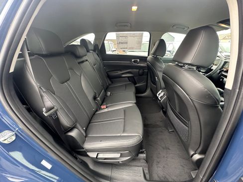 New 2026 Kia Sorento S image 12