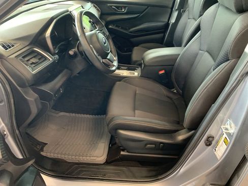 Used 2023 Subaru Ascent Premium w/ Convenience Package AWD/4WD image 4