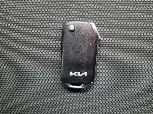 Used 2023 Kia Forte LXS FWD image 32