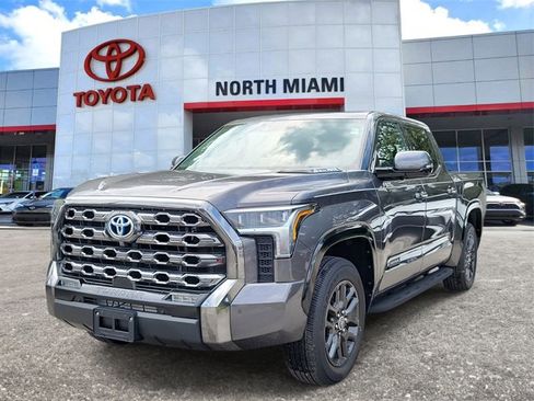 Used 2022 Toyota Tundra Platinum image 2
