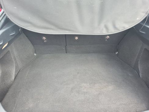Used 2018 Toyota C-HR XLE FWD image 29