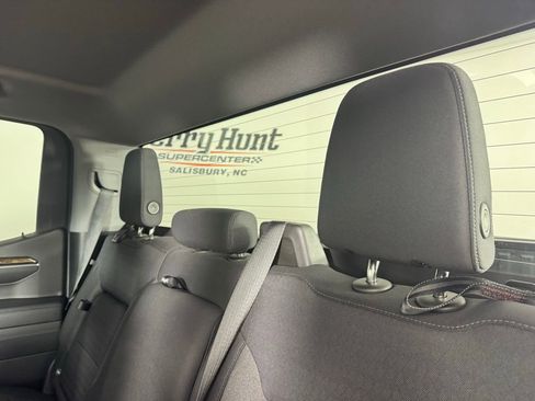 Used 2022 GMC Sierra 1500 Elevation image 24