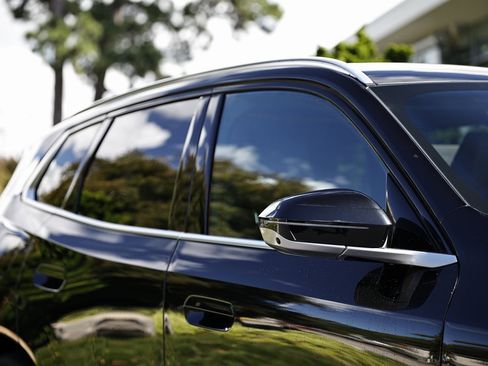 New 2026 BMW X3 xDrive30 w/ Premium Package image 3